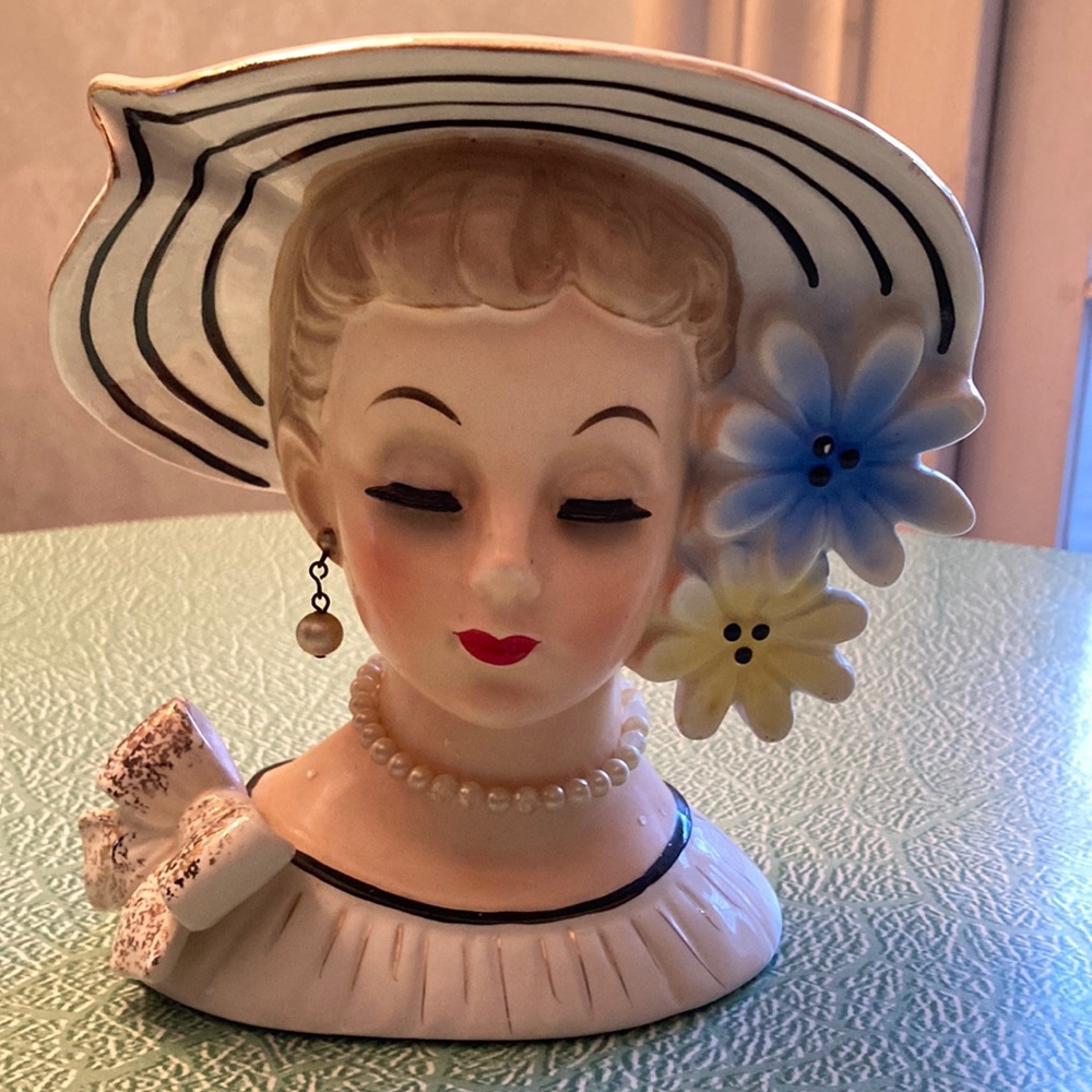 VTG Relpo Lady Vase